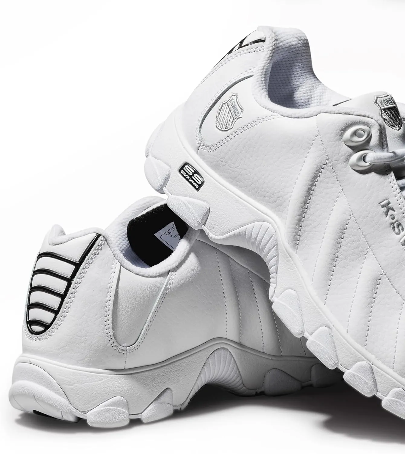 K-Swiss Men's ST329 CMF Sneaker
