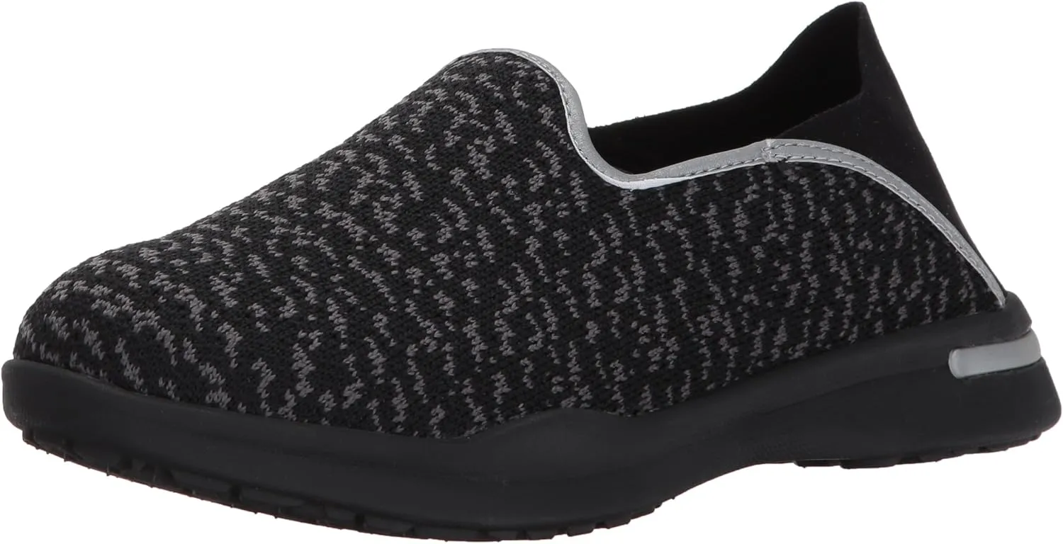 SoftWalk Women's Simba Flat